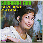 EP yang memperkenalkan Sharifah Aini hingga ke hari menampilkan lagu kesukaan arwah datuknya, Seri Dewi Malam